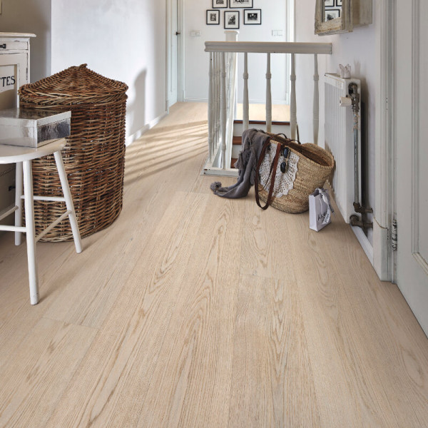 Mattlackat Trägolv Lindura HD 400 Natural Arctic White Oak